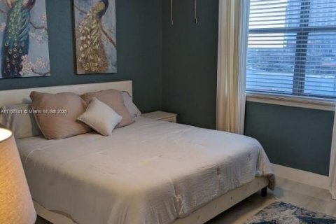 Condominio en venta en Miami Beach, Florida, 1 dormitorio, 84.08 m2 № 1863196 - foto 9