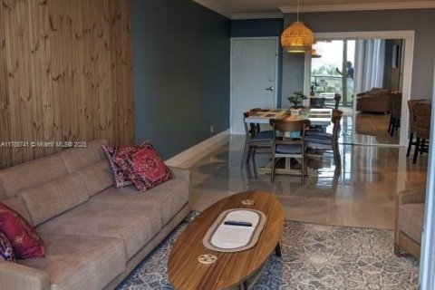 Condominio en venta en Miami Beach, Florida, 1 dormitorio, 84.08 m2 № 1863196 - foto 3
