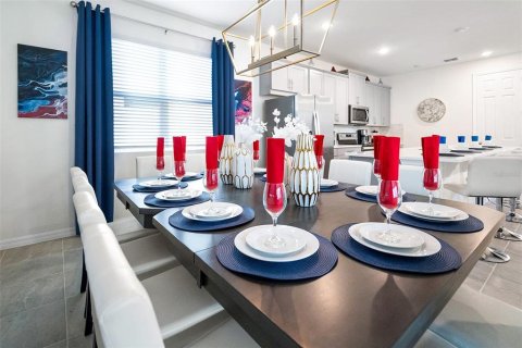 Купить виллу или дом в Киссимми, Флорида 4 комнаты, 277.5м2, № 2156857 - фото 11