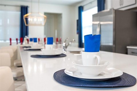 Купить виллу или дом в Киссимми, Флорида 4 комнаты, 277.5м2, № 2156857 - фото 9
