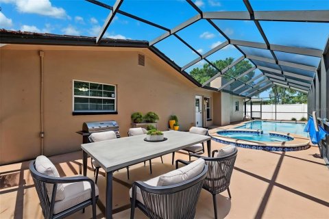 House in Saint Petersburg, Florida 4 bedrooms, 202.53 sq.m. № 1721041 - photo 7