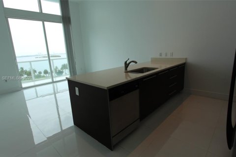 Copropriété à louer à Miami, Floride: 1 chambre, 70.88 m2 № 1996583 - photo 2