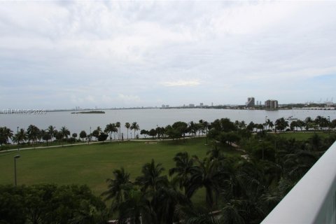 Copropriété à louer à Miami, Floride: 1 chambre, 70.88 m2 № 1996583 - photo 9