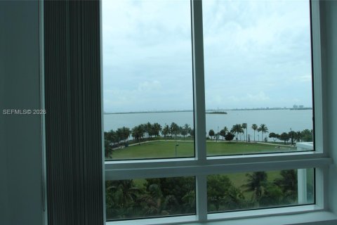 Copropriété à louer à Miami, Floride: 1 chambre, 70.88 m2 № 1996583 - photo 7