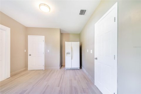 House in Haines City, Florida 4 bedrooms, 226.59 sq.m. № 1797256 - photo 23