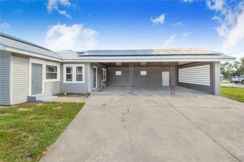 House in Haines City, Florida 4 bedrooms, 226.59 sq.m. № 1797256 - photo 5