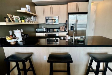 Copropriété à vendre à Miami, Floride: 1 chambre № 1967123 - photo 9