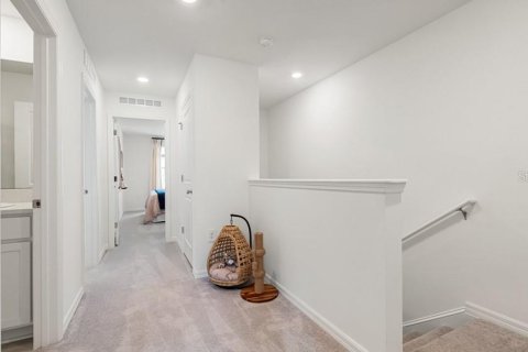 Condo in Mount Dora, Florida, 3 bedrooms  № 2092284 - photo 9