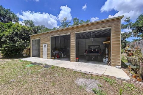 House in Fish Hawk, Florida 2 bedrooms, 198.53 sq.m. № 1736461 - photo 15