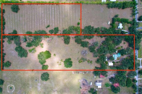 House in Fish Hawk, Florida 2 bedrooms, 198.53 sq.m. № 1736461 - photo 2
