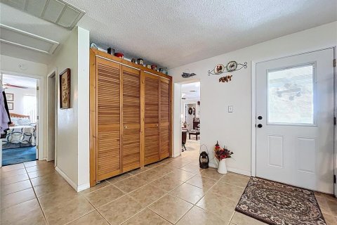House in Fish Hawk, Florida 2 bedrooms, 198.53 sq.m. № 1736461 - photo 26