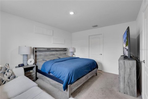 House in Kissimmee, Florida 3 bedrooms, 128.48 sq.m. № 1919536 - photo 11