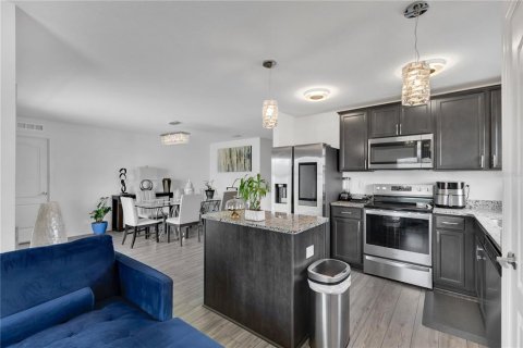 House in Kissimmee, Florida 3 bedrooms, 128.48 sq.m. № 1919536 - photo 7