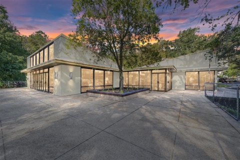 Condo in Gainesville, Florida, 4 bedrooms  № 1362879 - photo 5