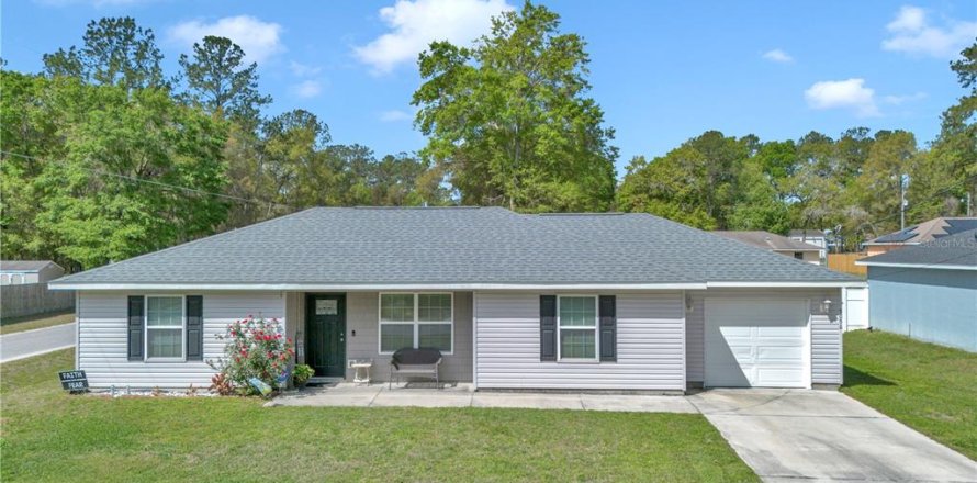 House in Ocala, Florida 3 bedrooms, 115.76 sq.m. № 1591046