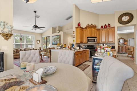 Casa en venta en Orlando, Florida, 4 dormitorios, 293.76 m2 № 1888561 - foto 6