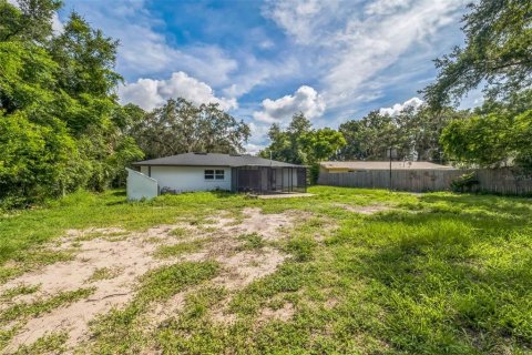 House in Fruitland Park, Florida 4 bedrooms, 141.03 sq.m. № 1825313 - photo 11