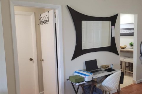 Copropriété à louer à Hallandale Beach, Floride: 1 chambre, 80.82 m2 № 2429708 - photo 22