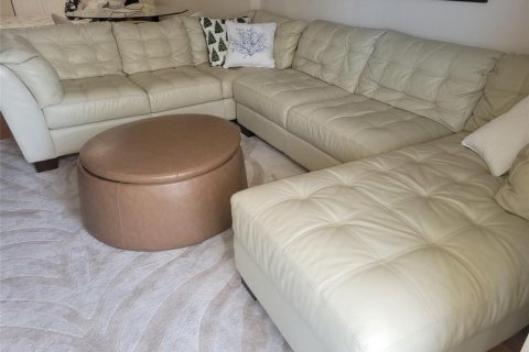 Copropriété à louer à Hallandale Beach, Floride: 1 chambre, 80.82 m2 № 2429708 - photo 2