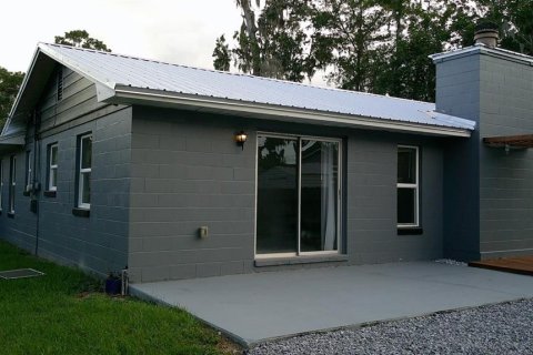 House in Ocala, Florida 3 bedrooms, 120.96 sq.m. № 1801311 - photo 18