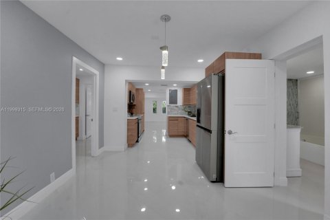 Снять в аренду виллу или дом в Форт-Лодердейл, Флорида 2 спальни, 169.36м2, № 2064168 - фото 13