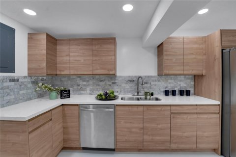 Снять в аренду виллу или дом в Форт-Лодердейл, Флорида 2 спальни, 169.36м2, № 2064168 - фото 7