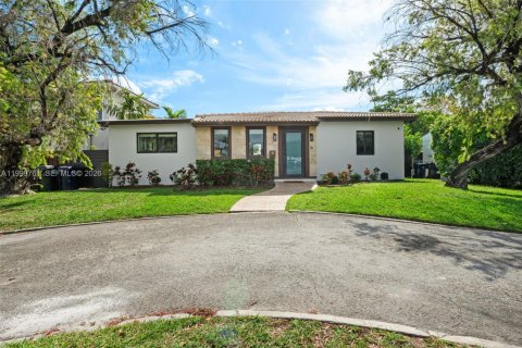 Villa ou maison à Miami Springs, Floride 3 chambres, 130.9 m2 № 2066803