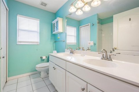 Casa en venta en Tampa, Florida, 4 dormitorios, 224.64 m2 № 1819189 - foto 29