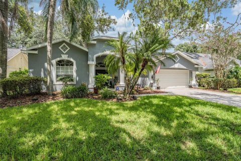 Casa en venta en Tampa, Florida, 4 dormitorios, 224.64 m2 № 1819189 - foto 2