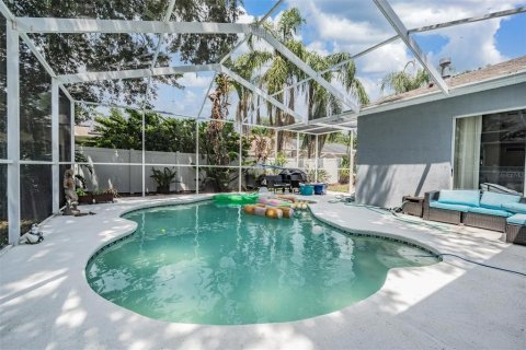 Casa en venta en Tampa, Florida, 4 dormitorios, 224.64 m2 № 1819189 - foto 11