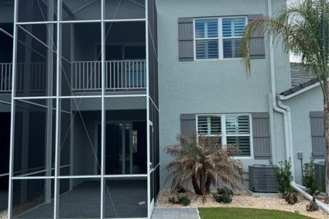 Touwnhouse à vendre à New Smyrna Beach, Floride: 4 chambres, 193.79 m2 № 2330558 - photo 12
