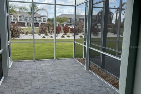 Touwnhouse à vendre à New Smyrna Beach, Floride: 4 chambres, 193.79 m2 № 2330558 - photo 13