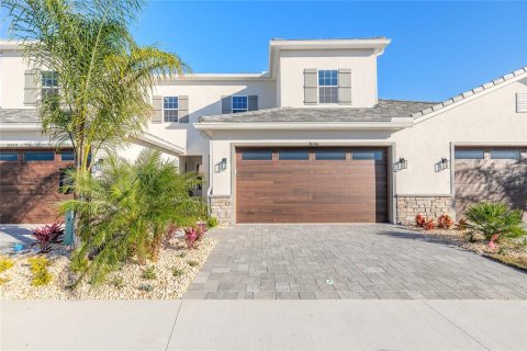 Townhouse in New Smyrna Beach, Florida 4 bedrooms, 193.79 sq.m. № 2330558