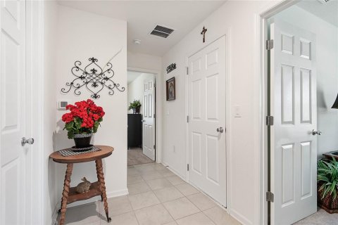 House in Palm Coast, Florida 3 bedrooms, 127.93 sq.m. № 1659915 - photo 6