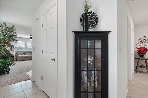 House in Palm Coast, Florida 3 bedrooms, 127.93 sq.m. № 1659915 - photo 7