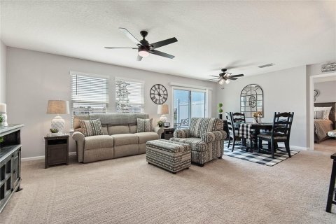 House in Palm Coast, Florida 3 bedrooms, 127.93 sq.m. № 1659915 - photo 9