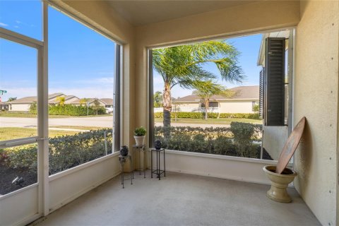 House in Vero Beach, Florida 3 bedrooms, 160.63 sq.m. № 2083168 - photo 3