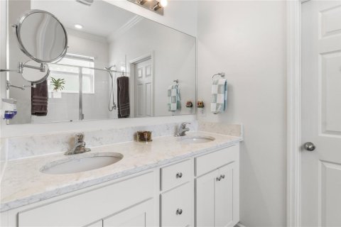 House in Vero Beach, Florida 3 bedrooms, 160.63 sq.m. № 2083168 - photo 19
