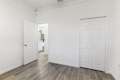 House in Vero Beach, Florida 3 bedrooms, 160.63 sq.m. № 2083168 - photo 20