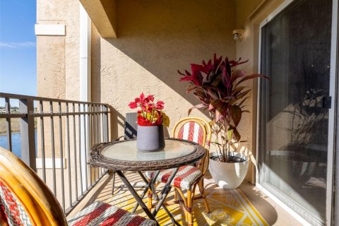 Copropriété à vendre à Pembroke Pines, Floride: 2 chambres, 104.98 m2 № 2005420 - photo 20