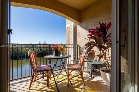 Copropriété à vendre à Pembroke Pines, Floride: 2 chambres, 104.98 m2 № 2005420 - photo 19