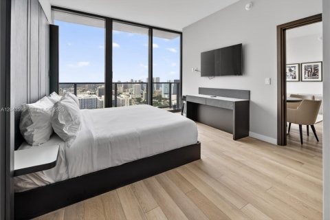 Condo in Miami, Florida, 2 bedrooms  № 2188718 - photo 7