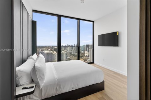 Condo in Miami, Florida, 2 bedrooms  № 2188718 - photo 10
