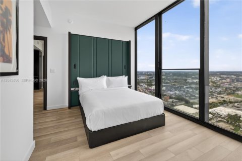 Condo in Miami, Florida, 2 bedrooms  № 2188718 - photo 11