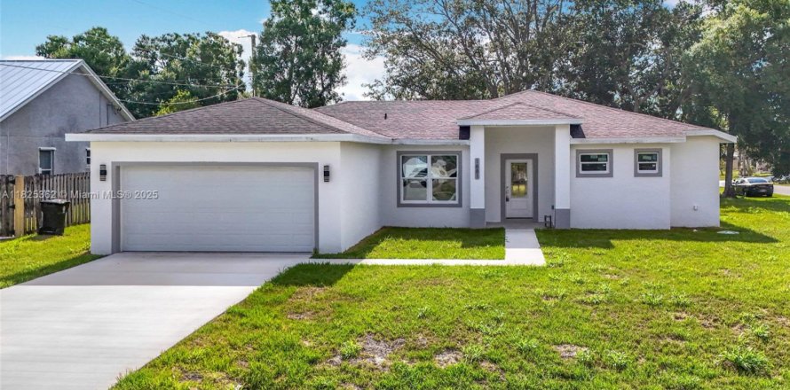Villa ou maison à Port St. Lucie, Floride 3 chambres № 1801141
