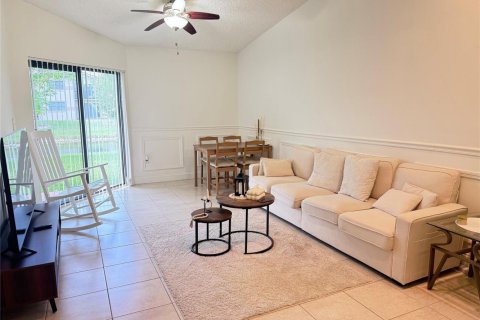 Condo in Sunrise, Florida, 1 bedroom  № 2173254 - photo 5