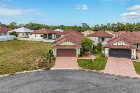 Villa ou maison à vendre à Homosassa, Floride: 3 chambres, 177.72 m2 № 1447439 - photo 2