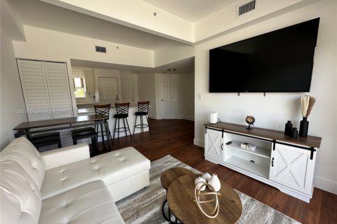 Copropriété à vendre à Miami, Floride: 2 chambres, 69.58 m2 № 1944567 - photo 4
