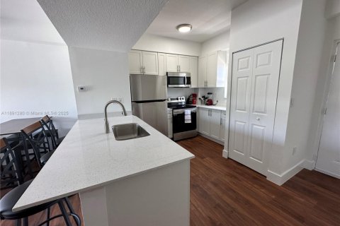Copropriété à vendre à Miami, Floride: 2 chambres, 69.58 m2 № 1944567 - photo 3