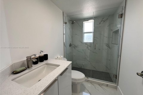Copropriété à vendre à Miami, Floride: 2 chambres, 69.58 m2 № 1944567 - photo 9